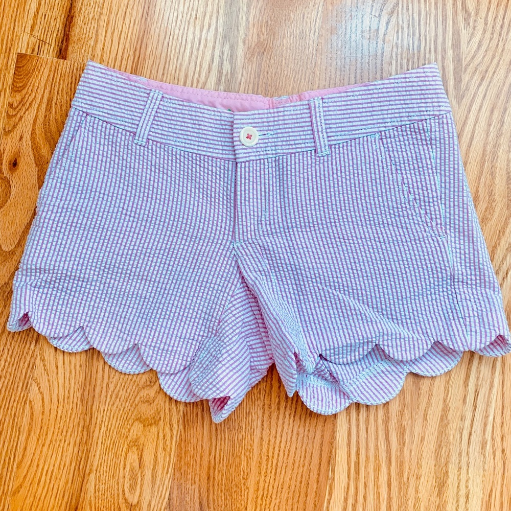 LILLY PULITZER SEER SUCKER SCALLOPED SHORTS - Picture 3 of 6
